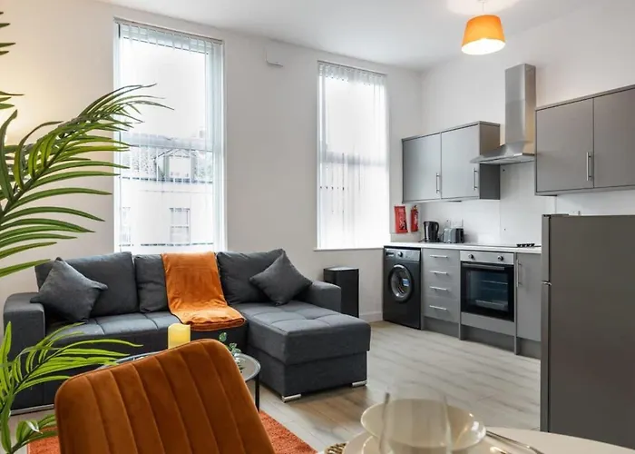 Smart 1 Bedroom Apartment In Belfast East Village